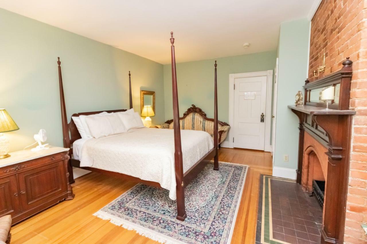 Saratoga Dreams Bed And Breakfast Saratoga Springs Rum bild